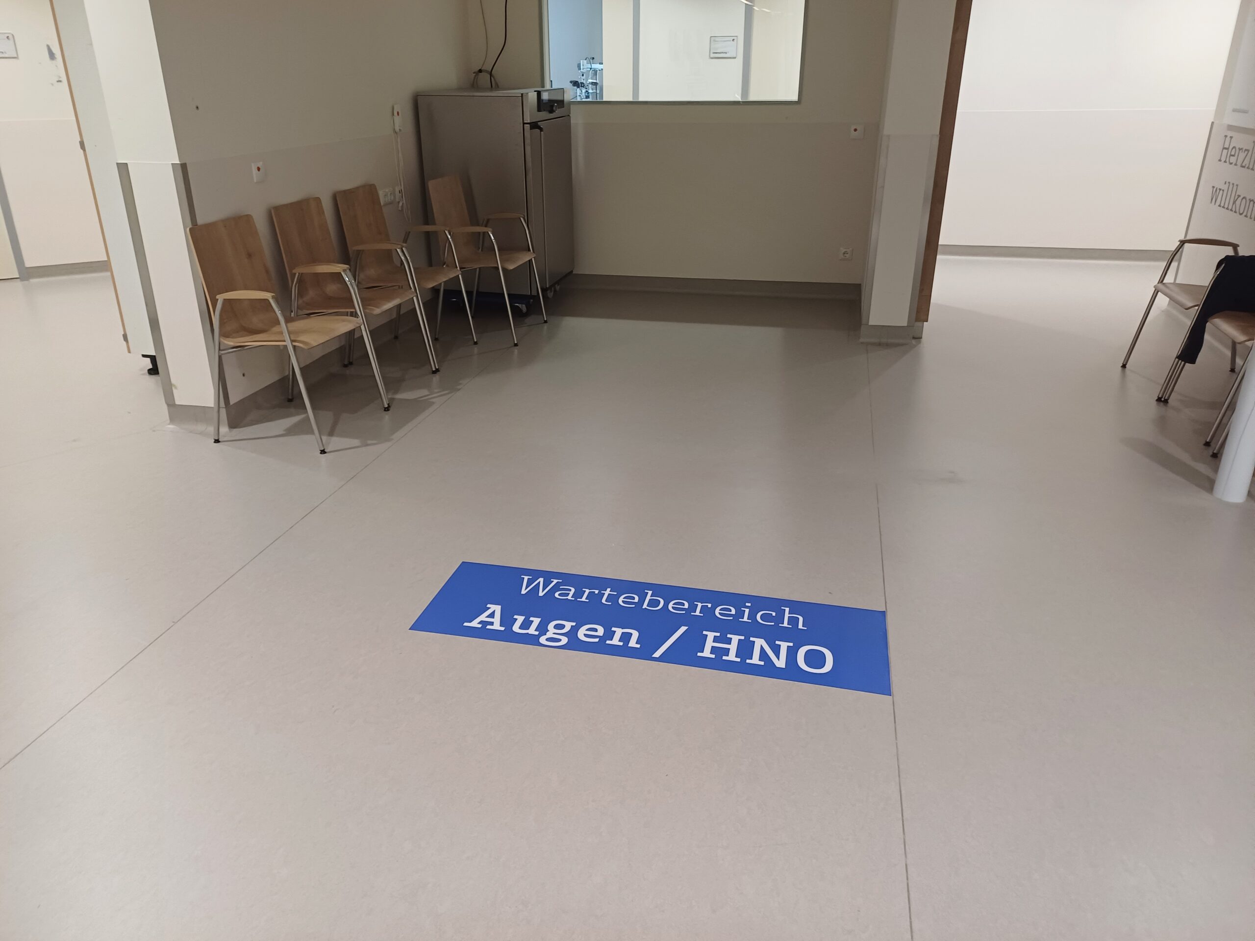 Bodenbeschriftung Augen HNO